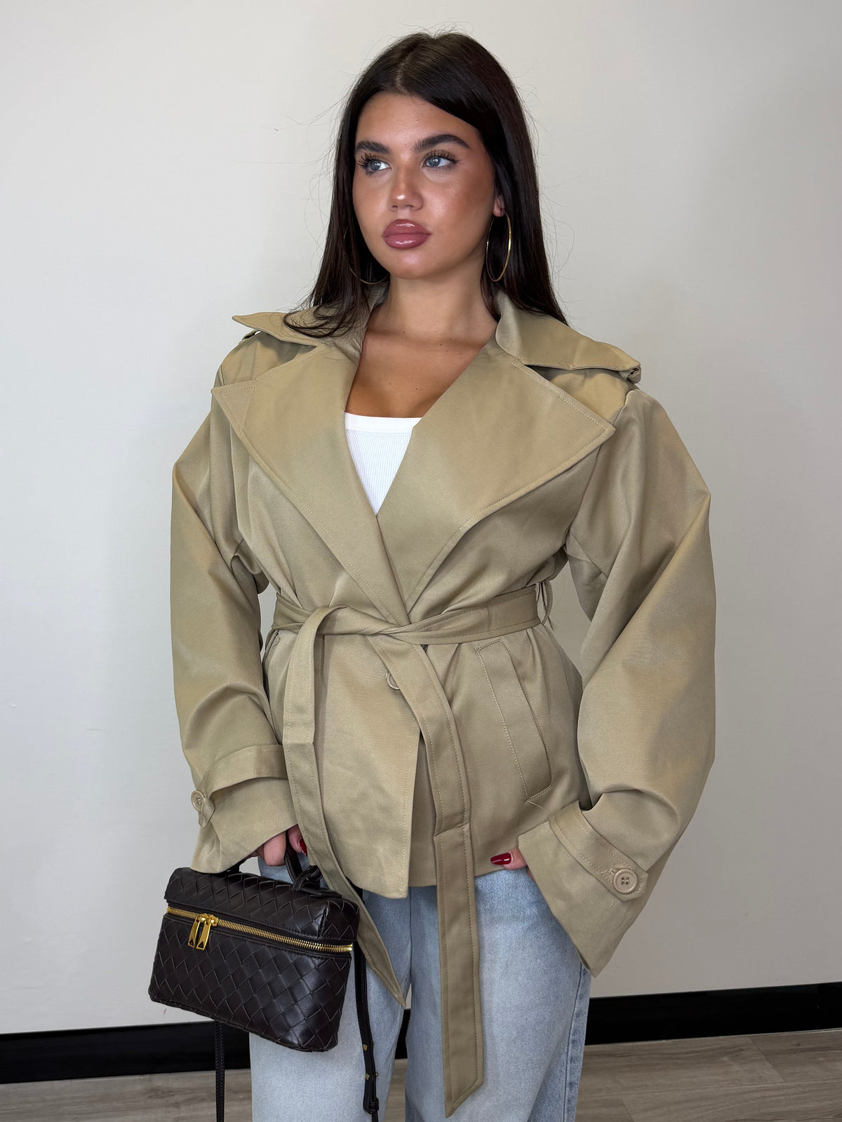 SHORT TRENCH