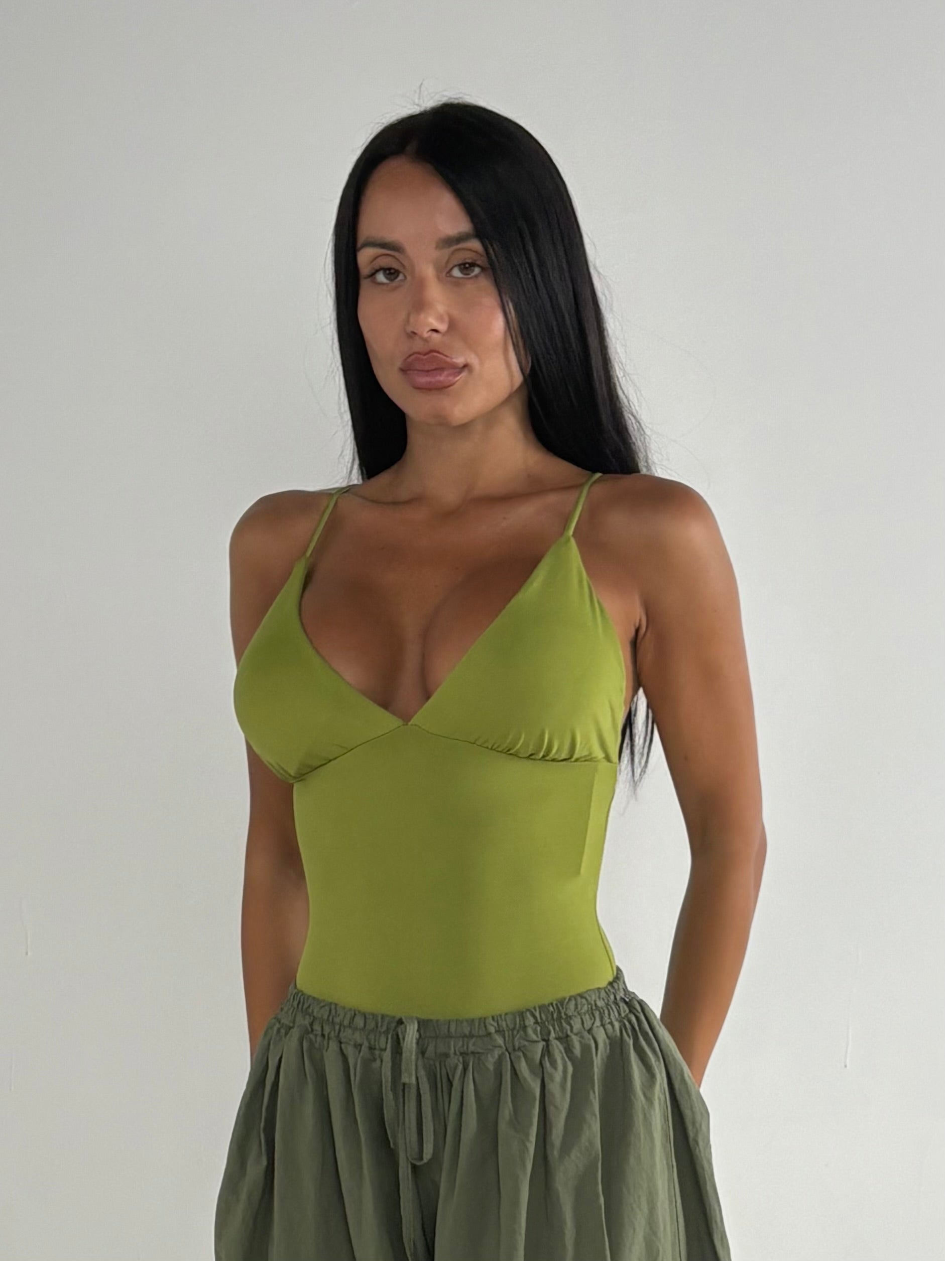 Body in microfibra verde