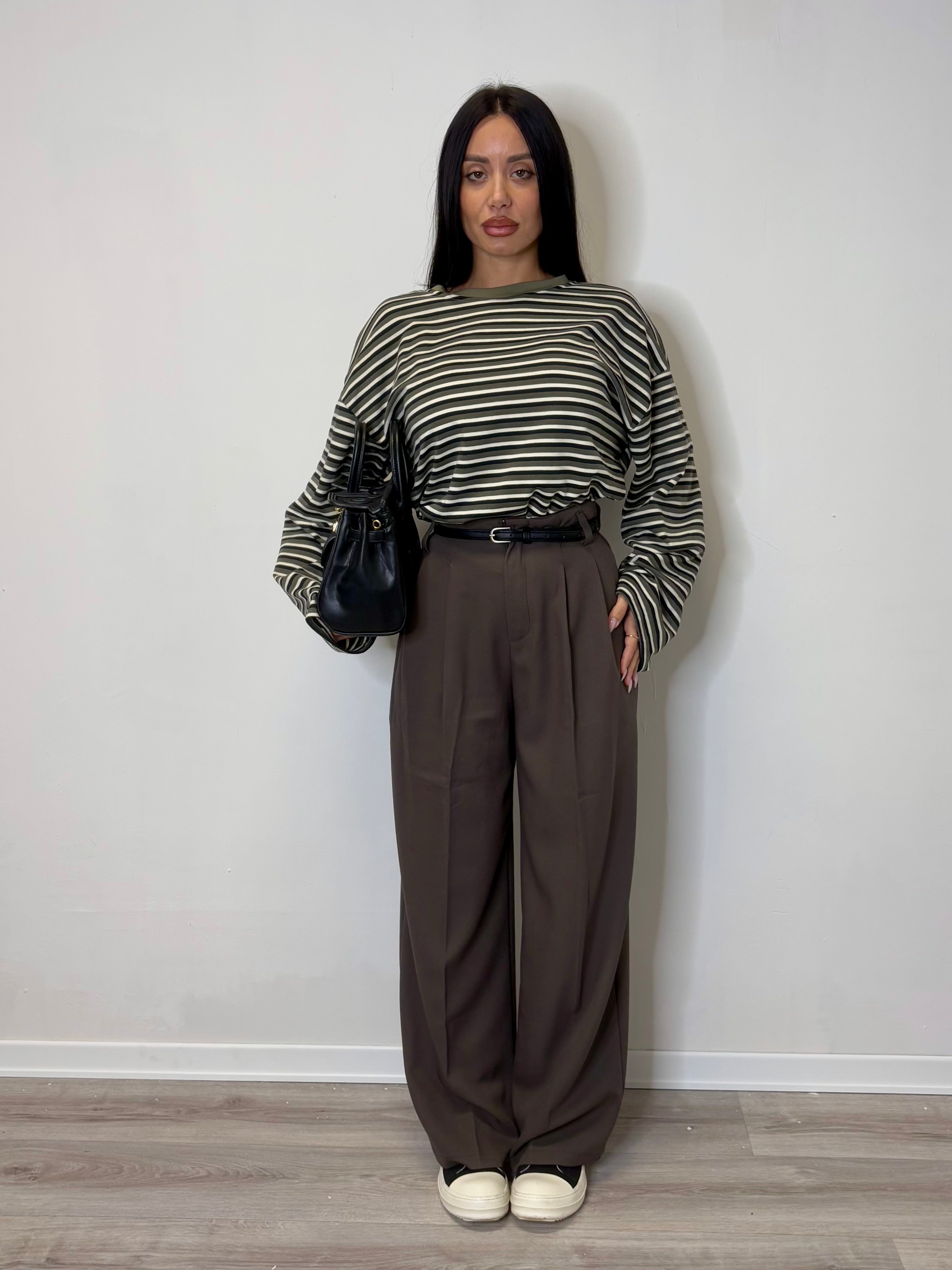 Pantalone con cintura taupè