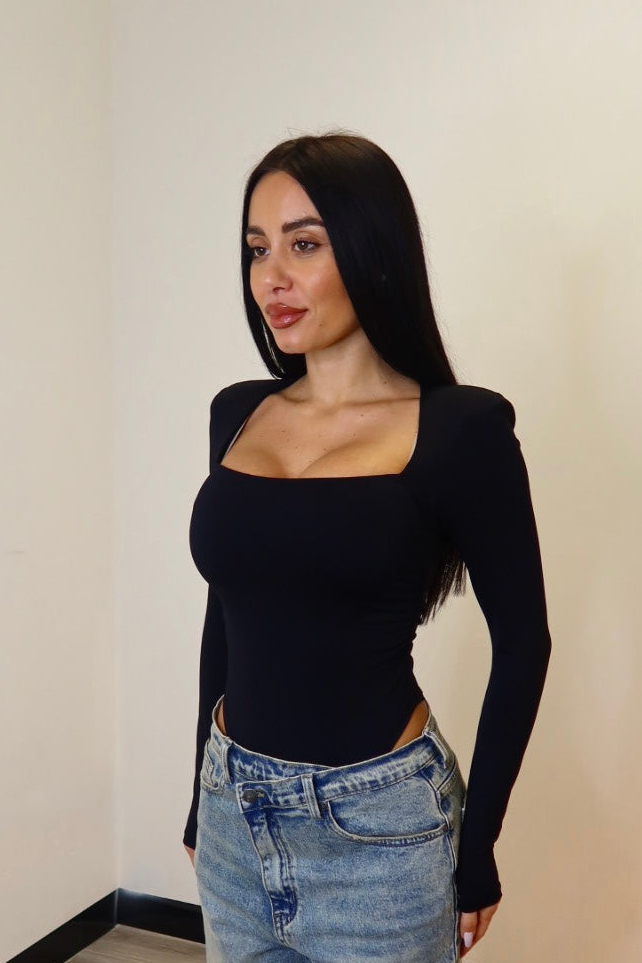 Body NAOMI