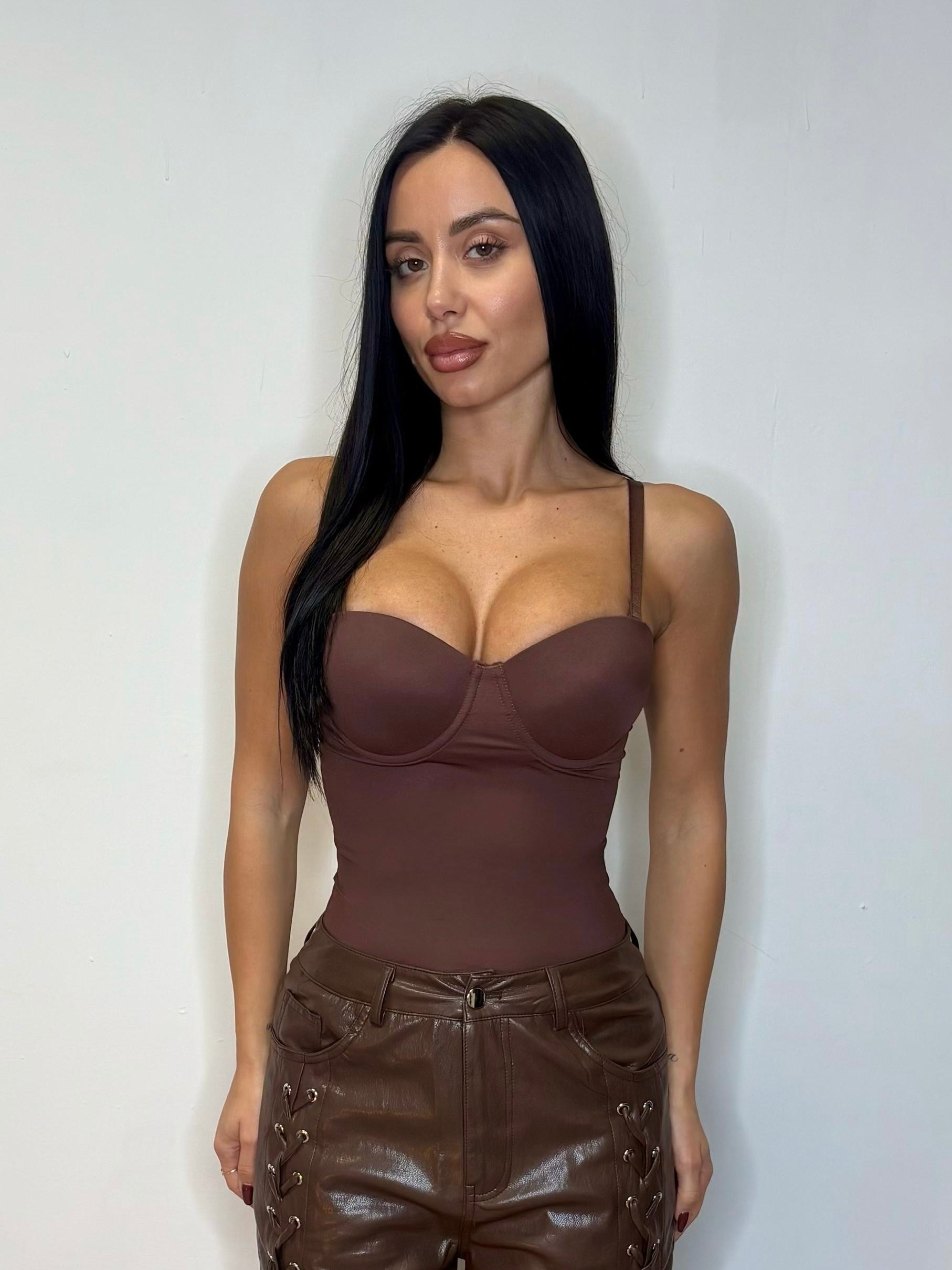 Body modellante con coppa