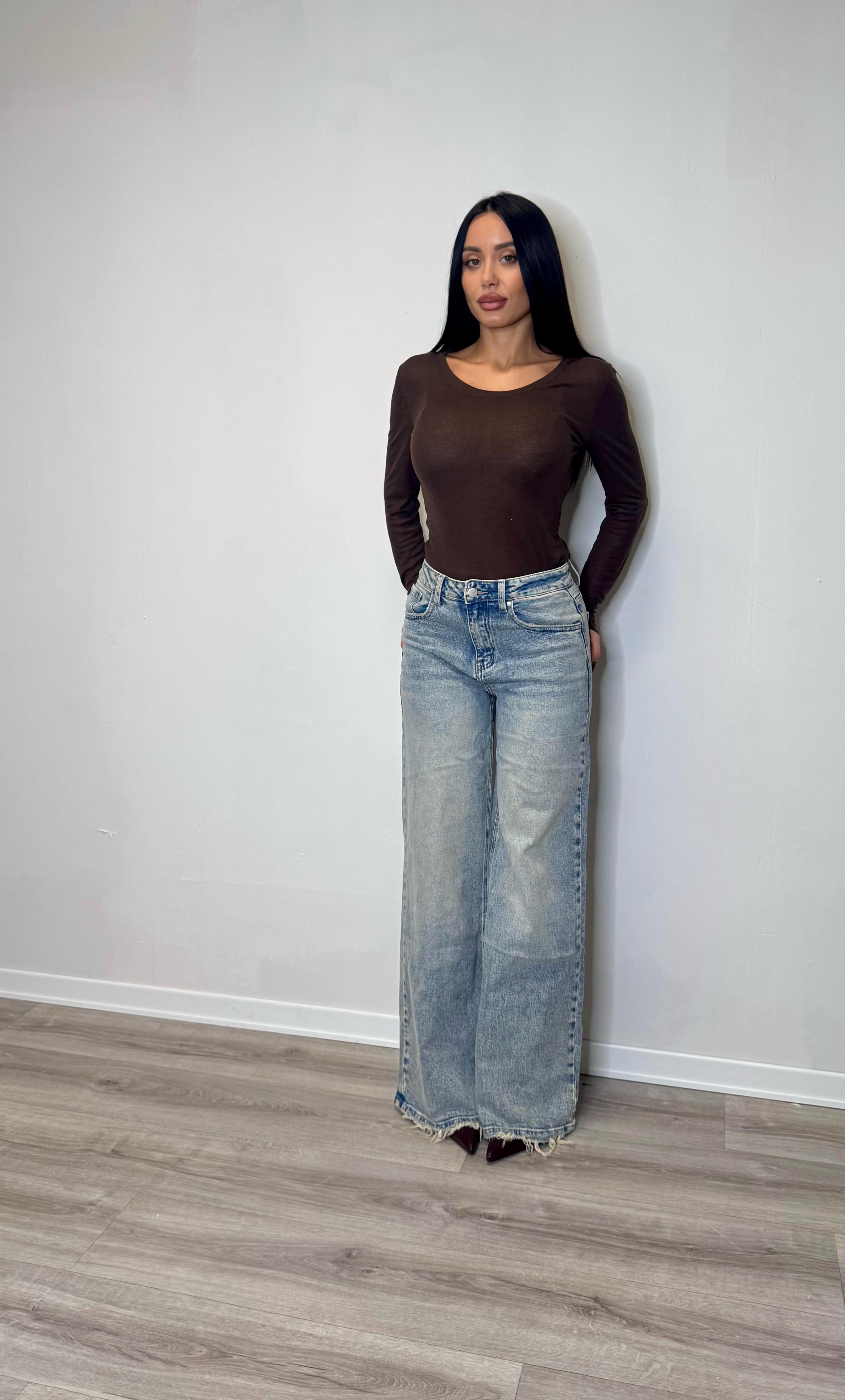 Jeans palazzo chiaro