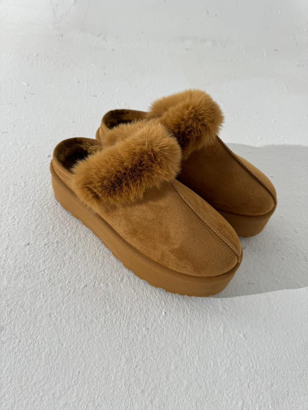 Stivaletto con pelliccia