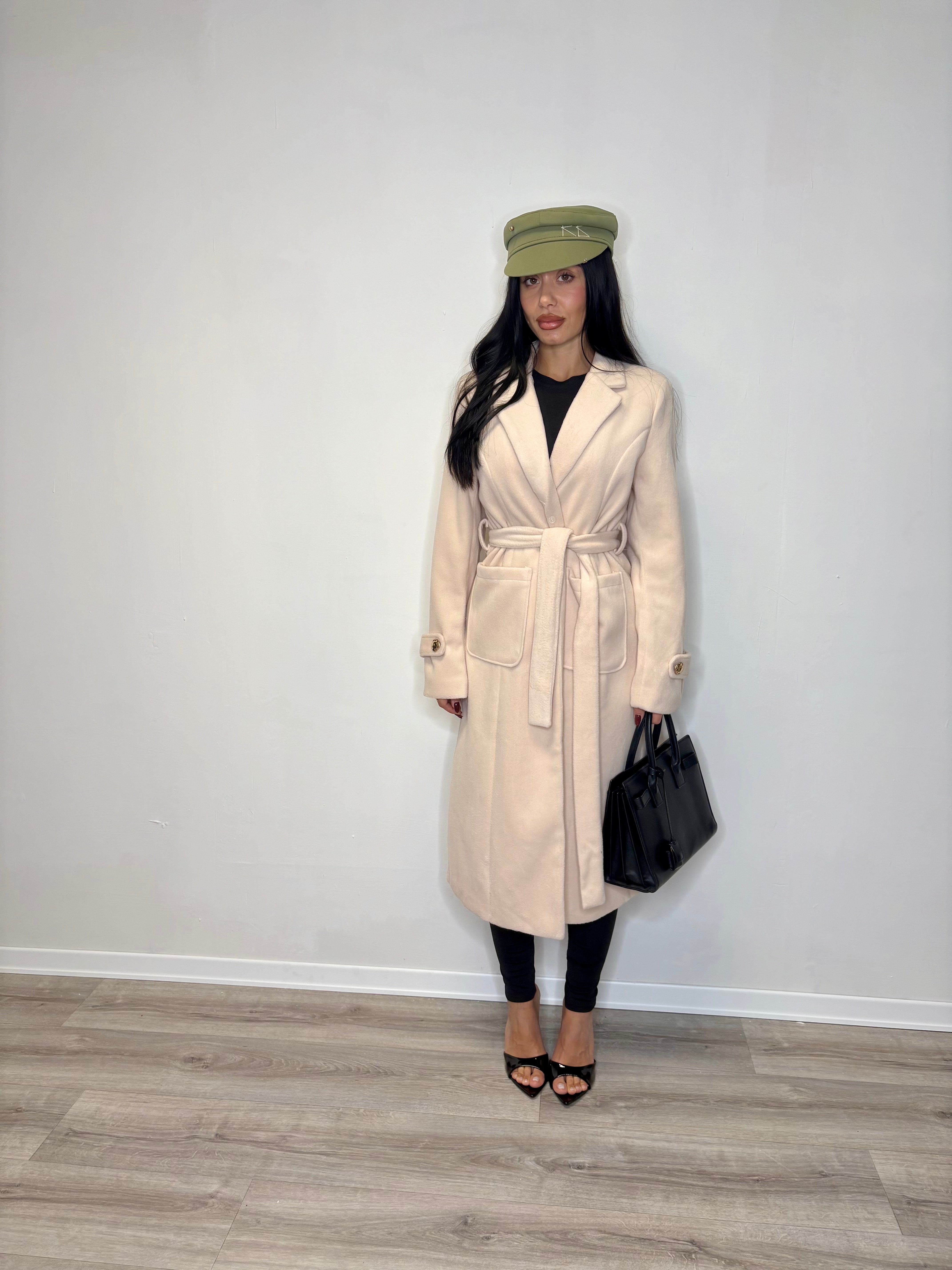 Cappotto con collo pelliccia