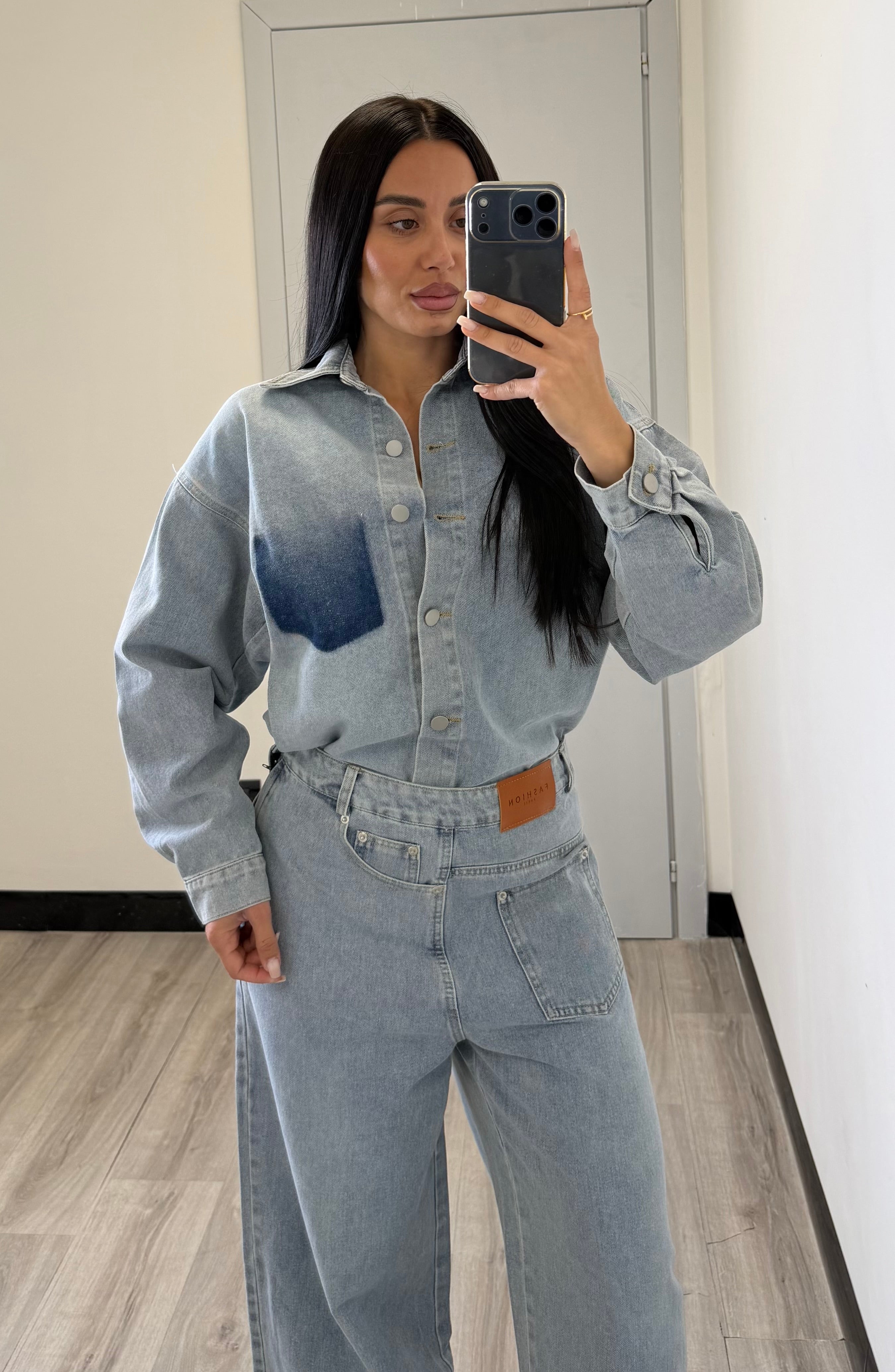 Coordinato denim con camicia