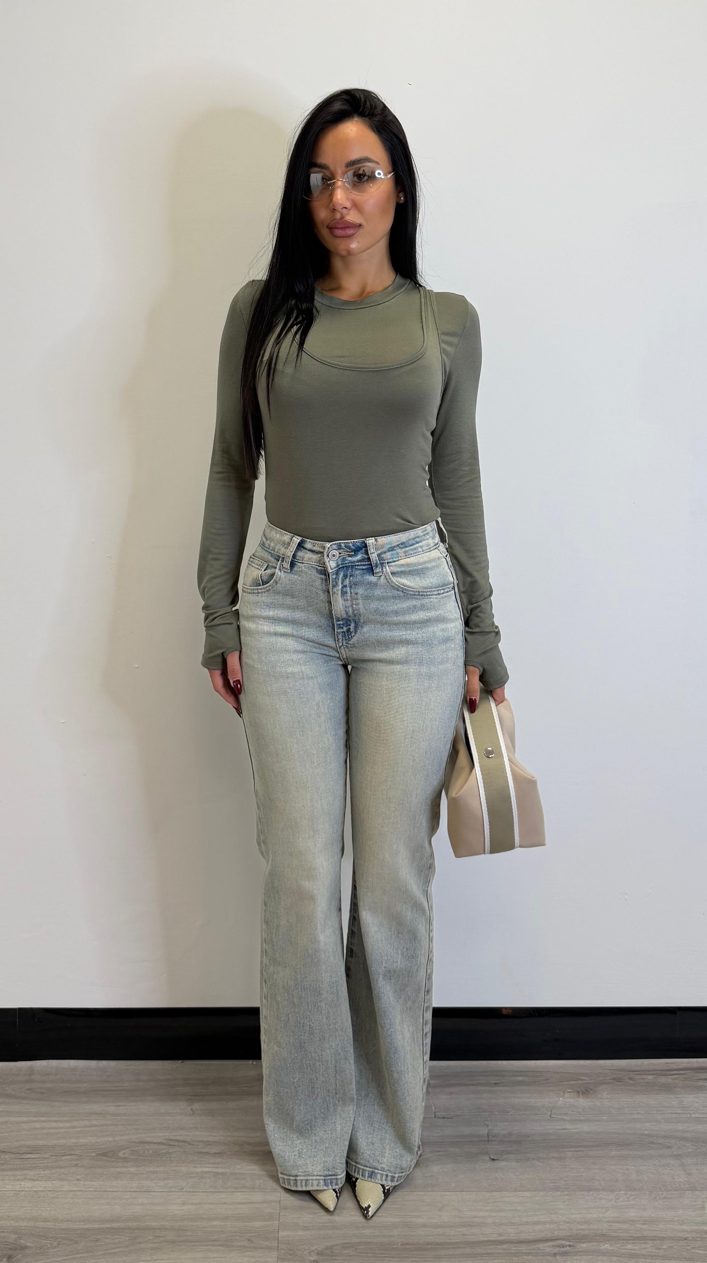 Jeans a zampa cod: 972