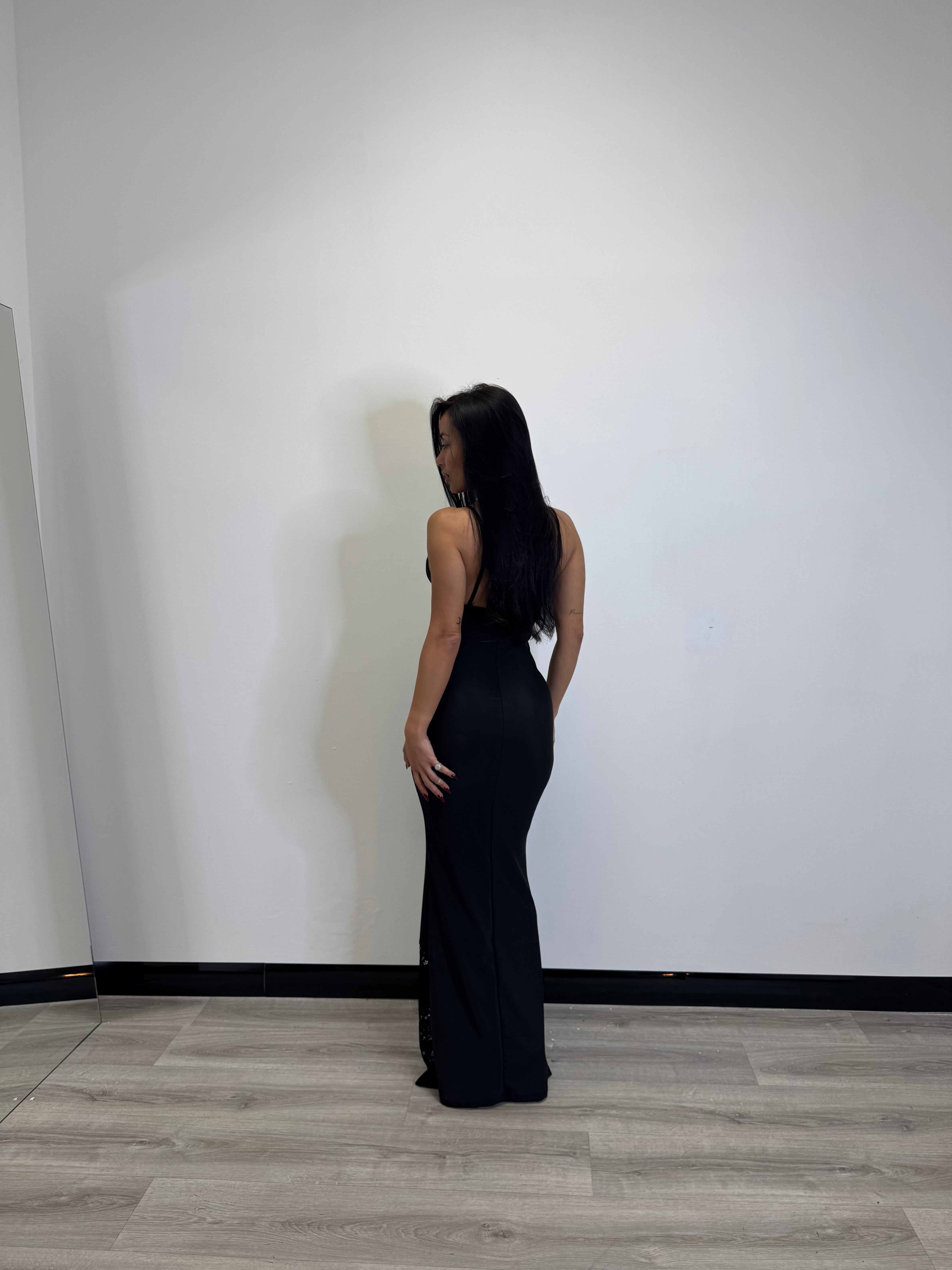 Abito lungo in pizzo