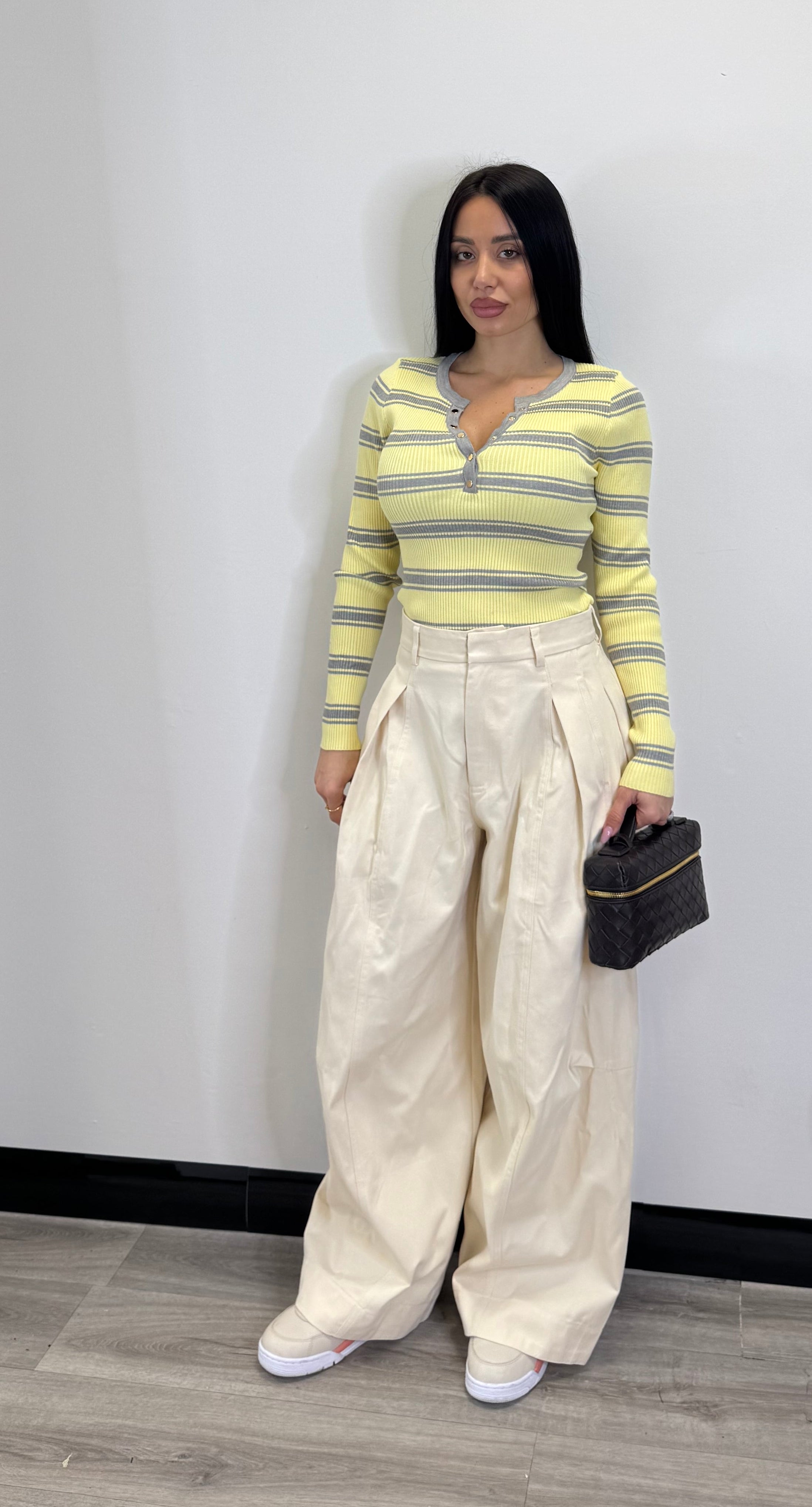 Pantalone baggy crema