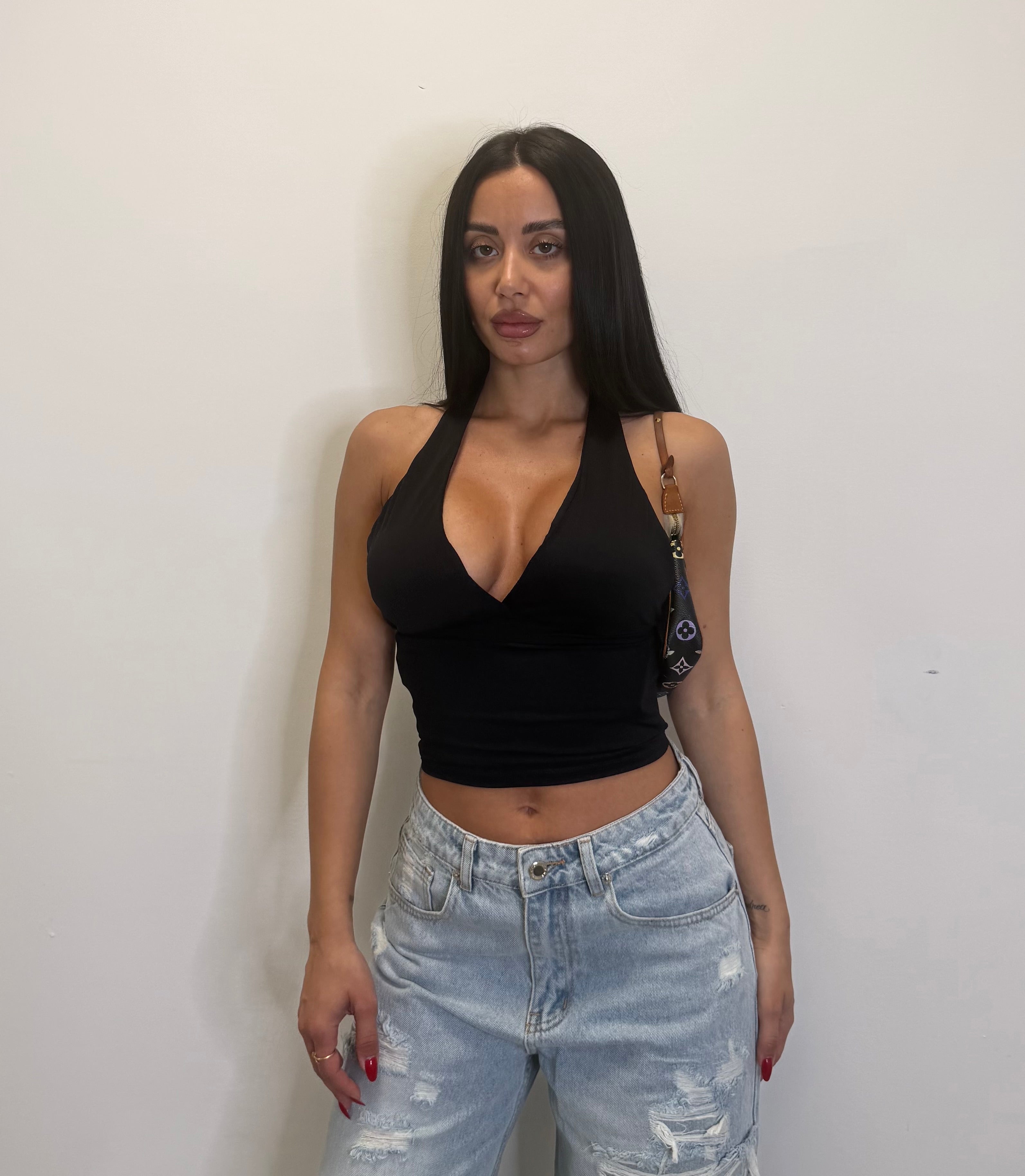 Top NILUFAR