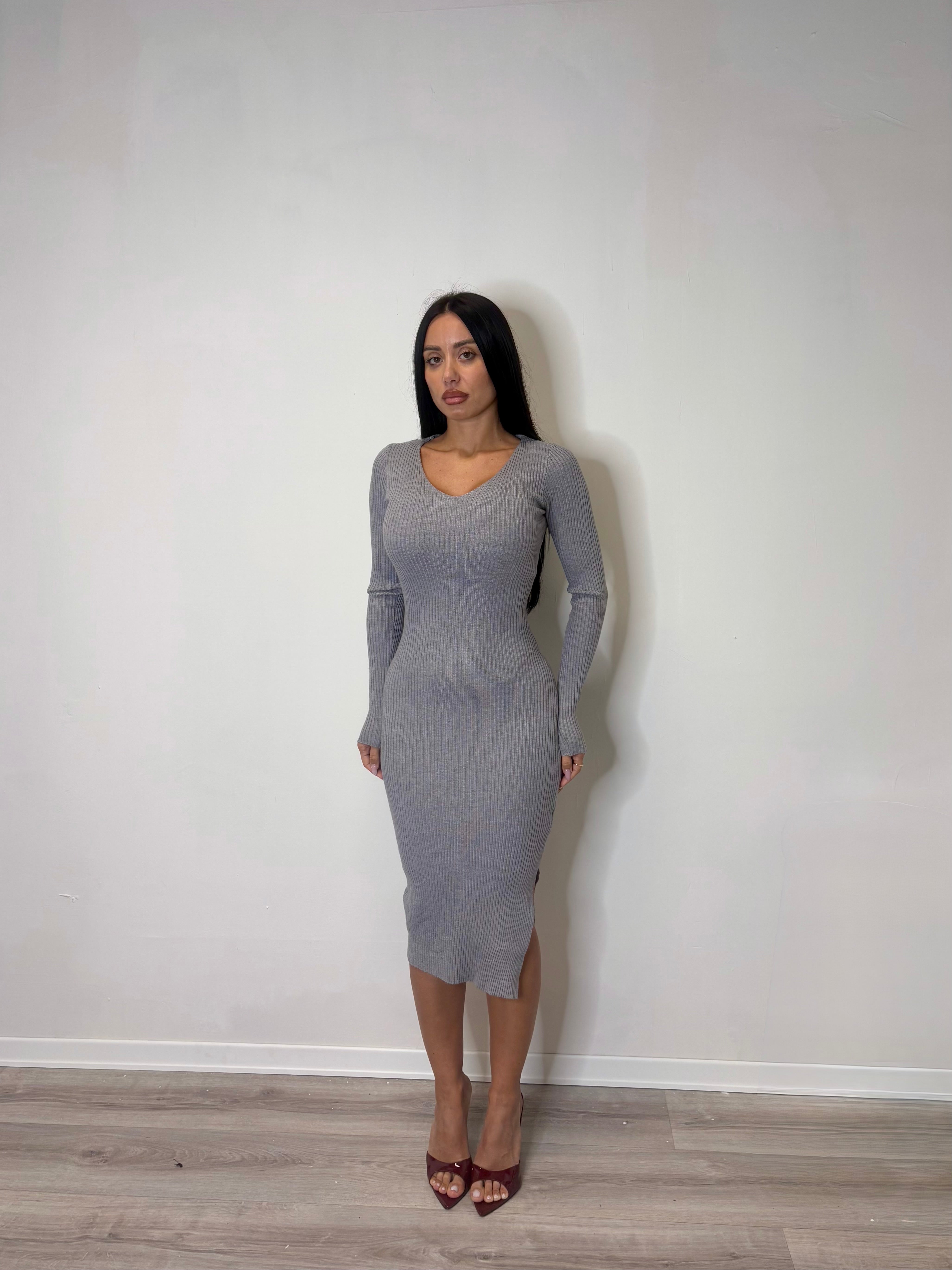 Abito a costine grigio