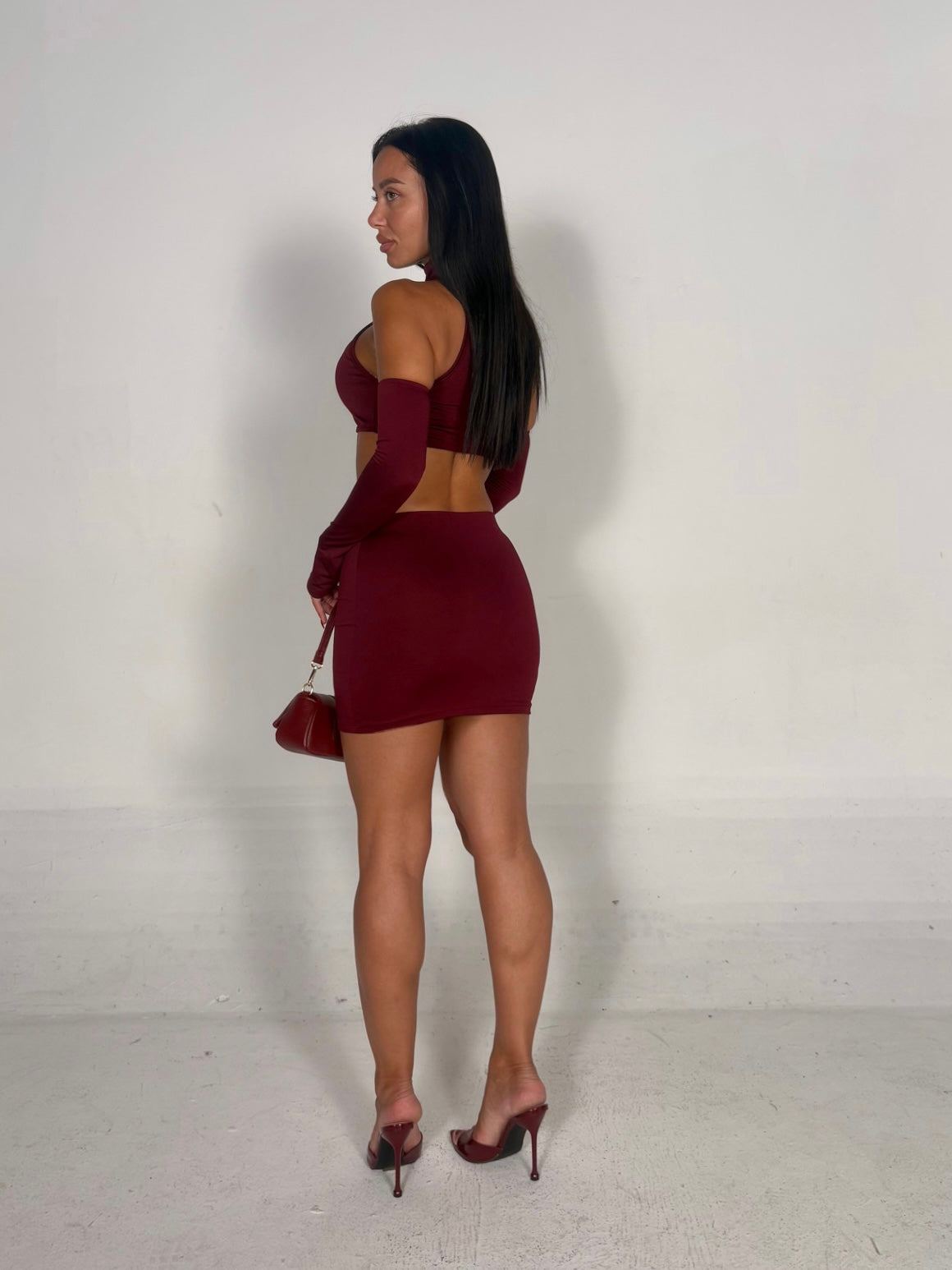 Coordinato con manicotti bordeaux