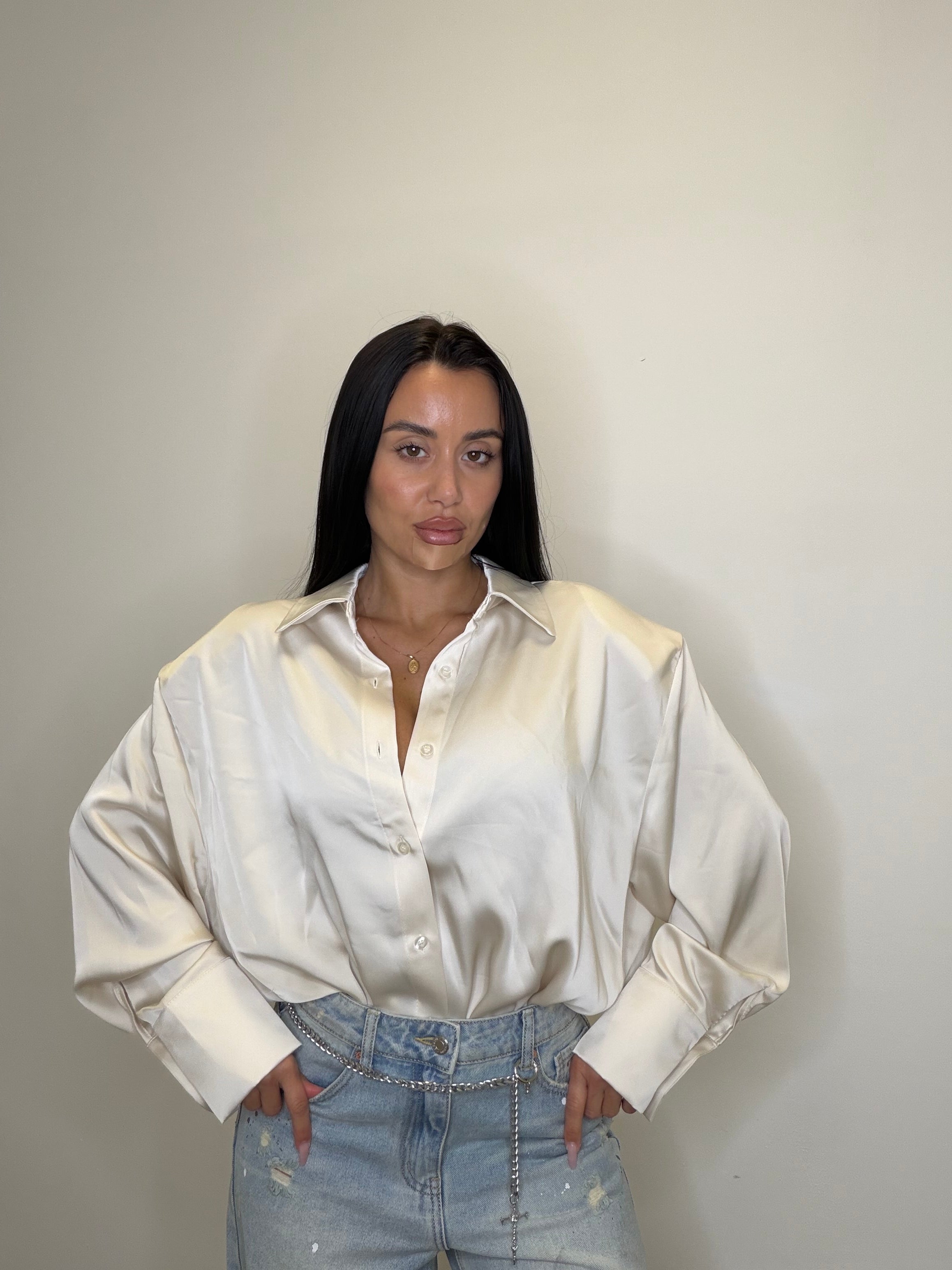 Camicia satinata oversize