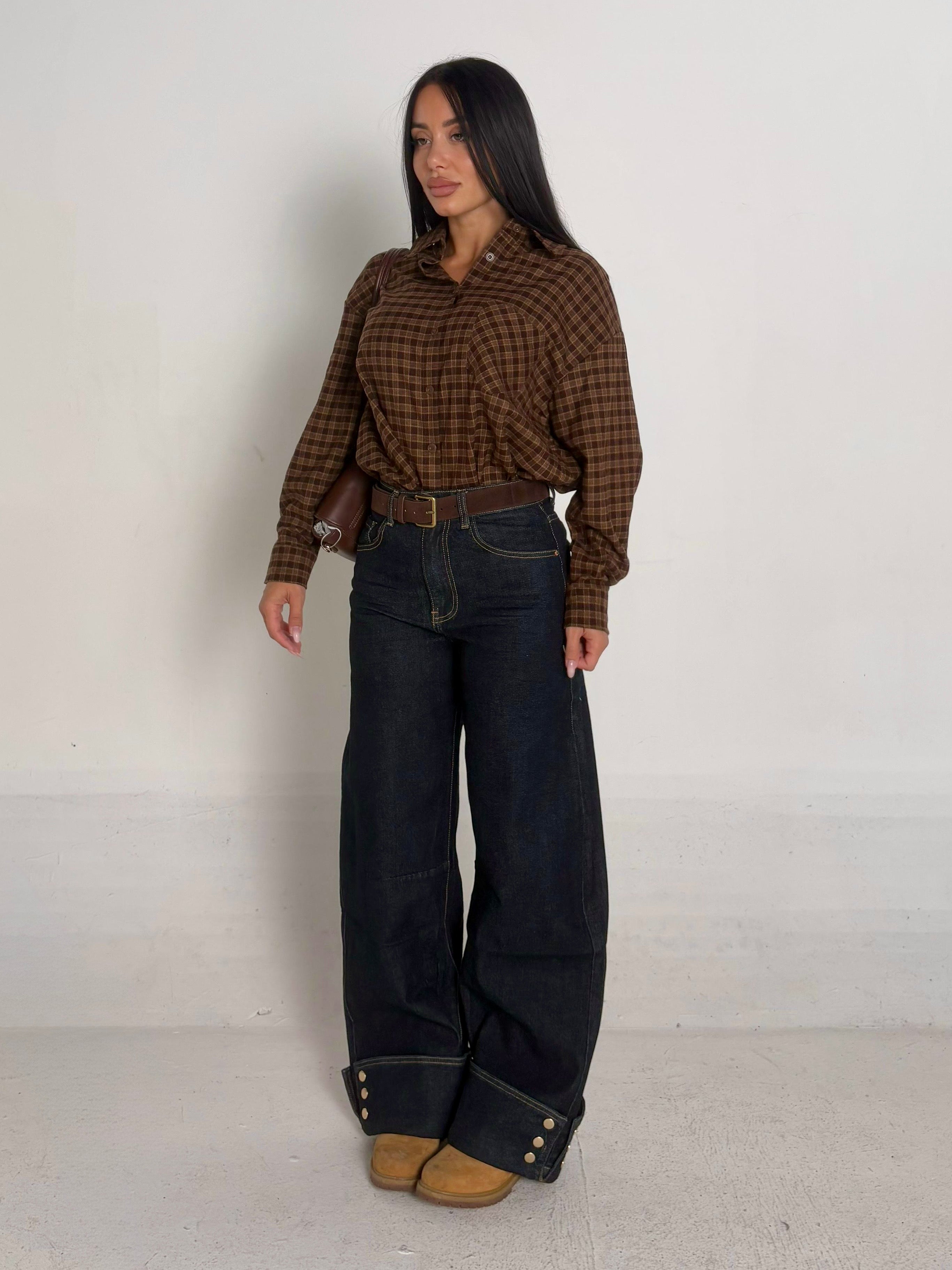 Jeans con piegone lavaggio zero