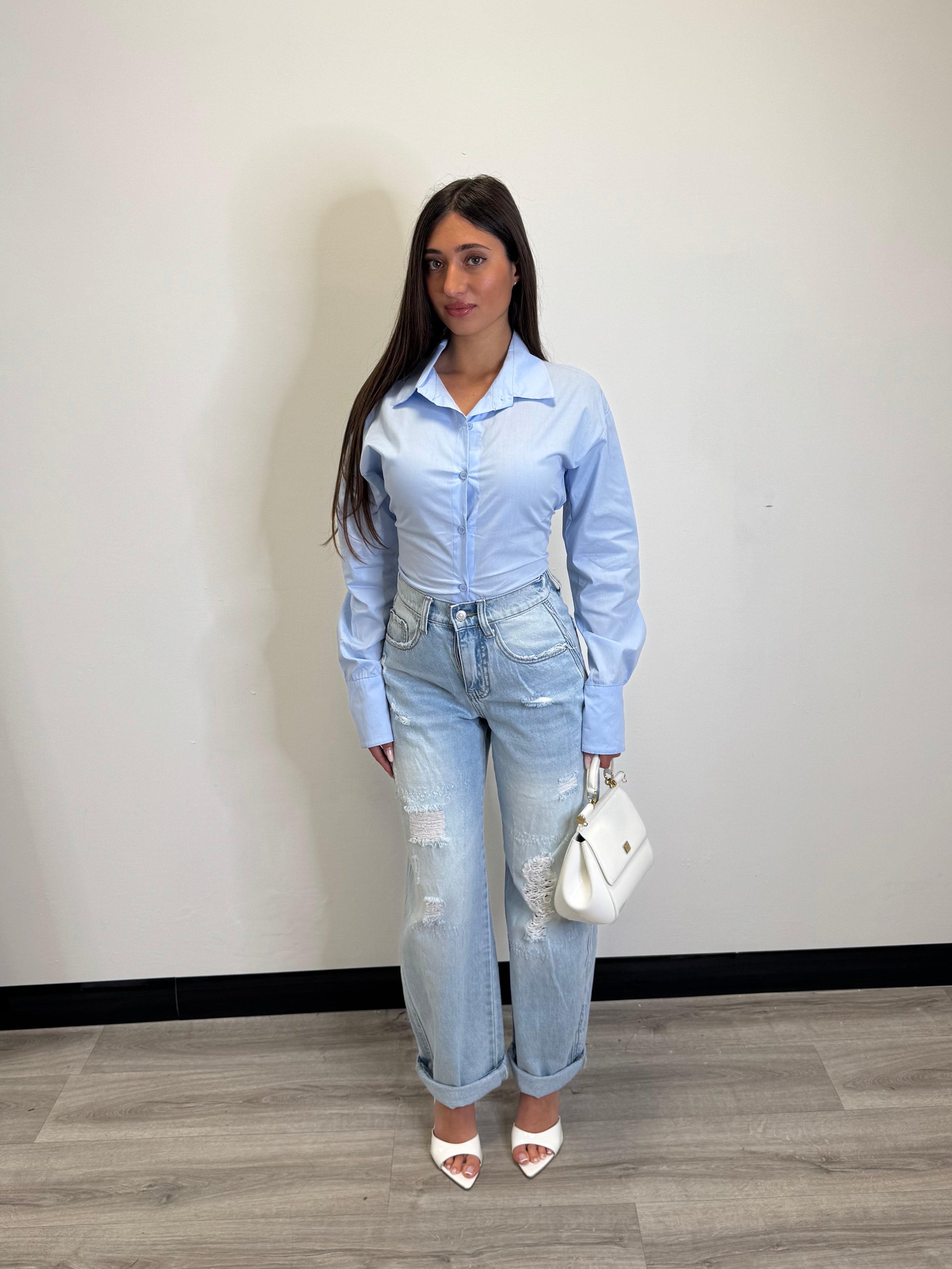 Camicia con stringhe