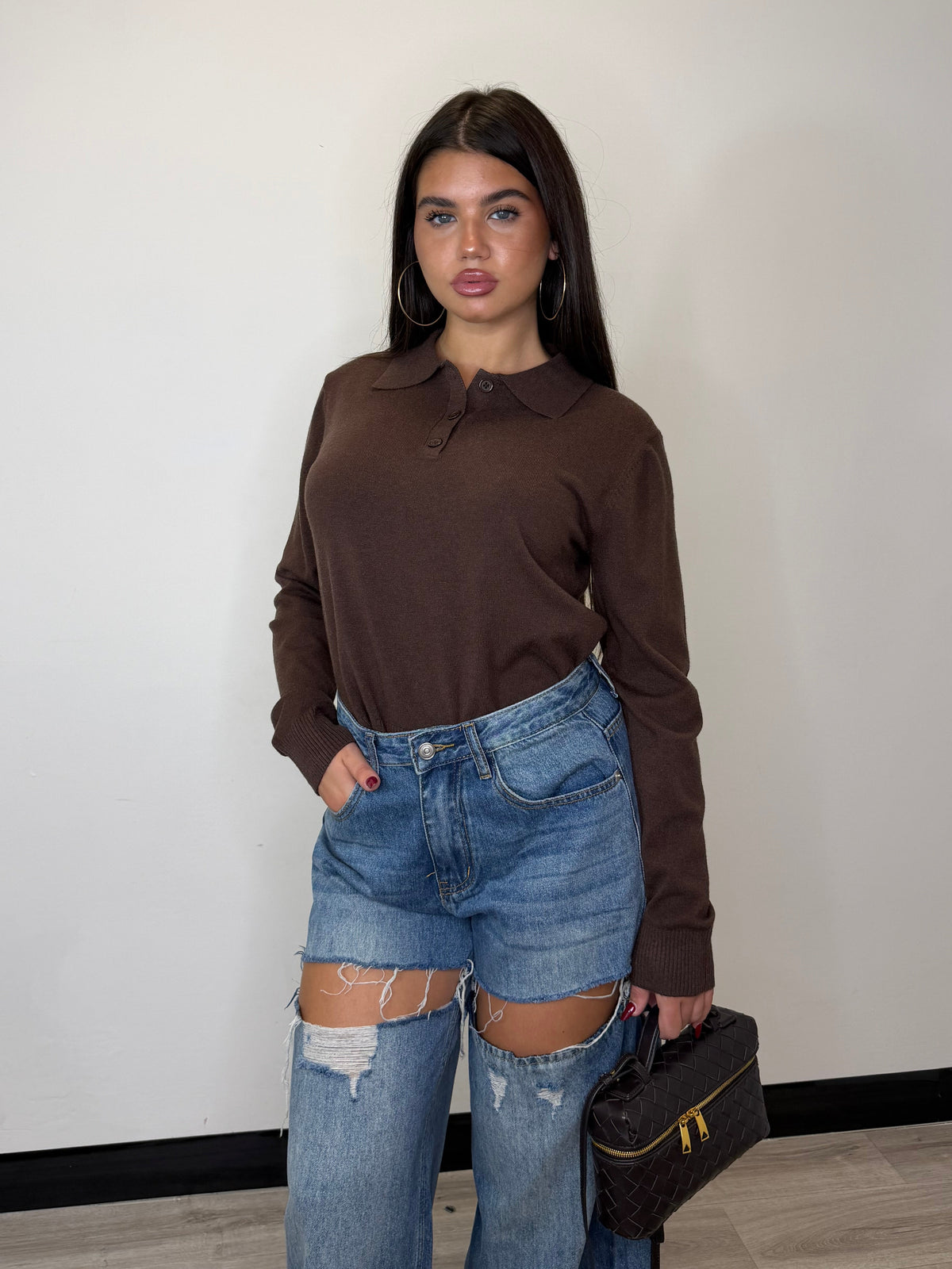JEANS CUT-OUT