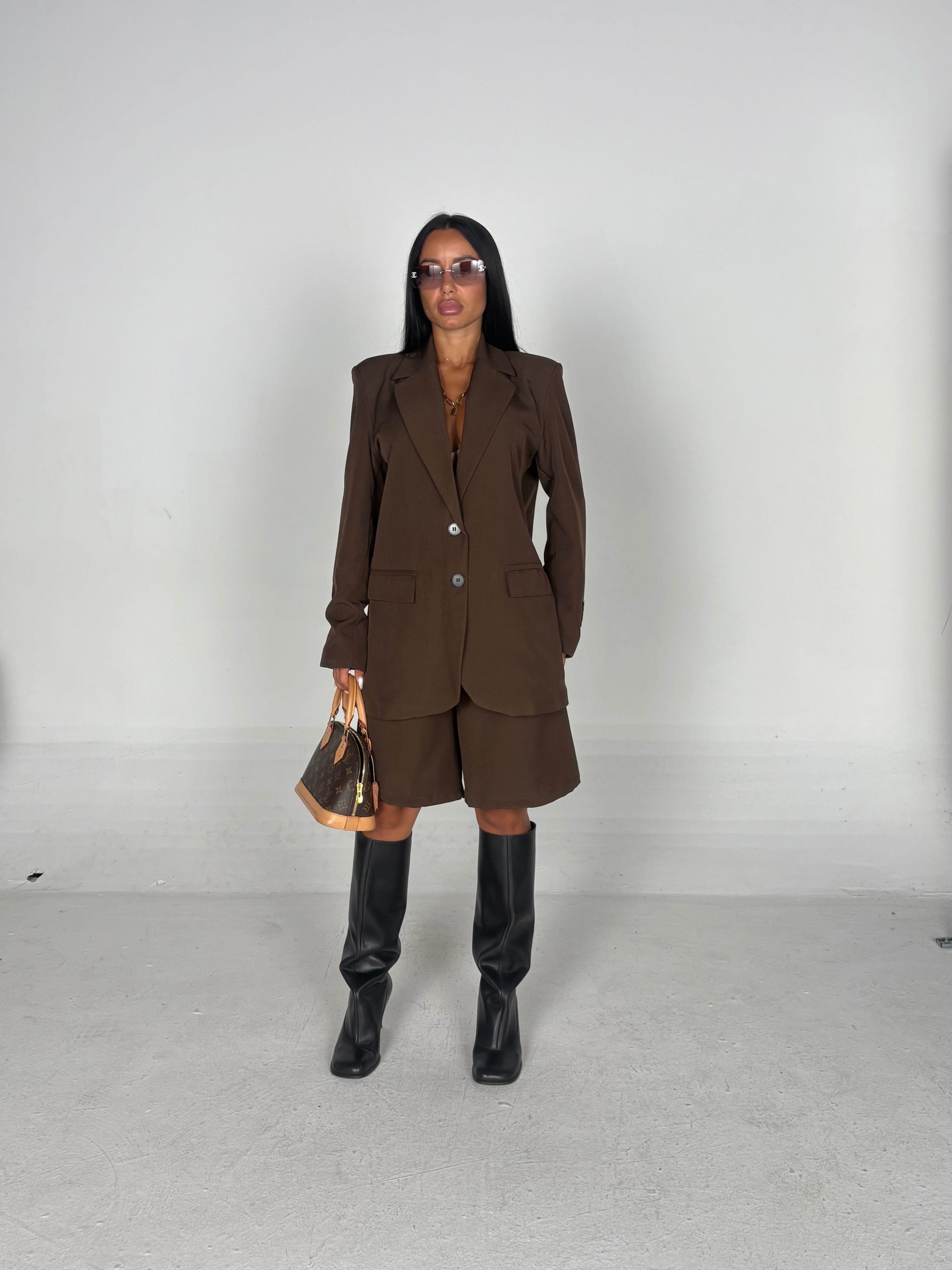 Coordinato bermuda marrone