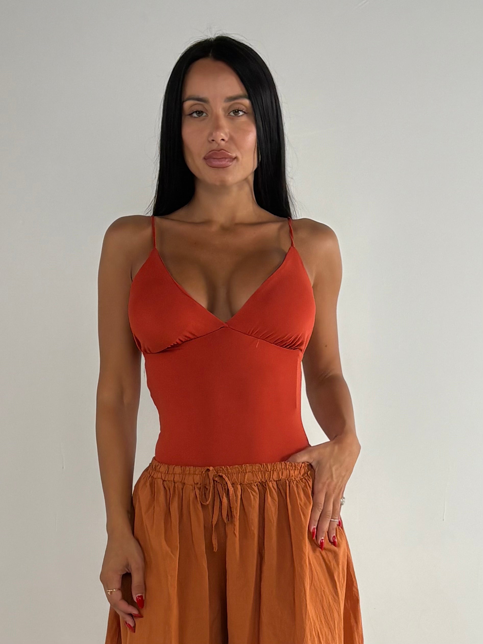 Body in microfibra arancio