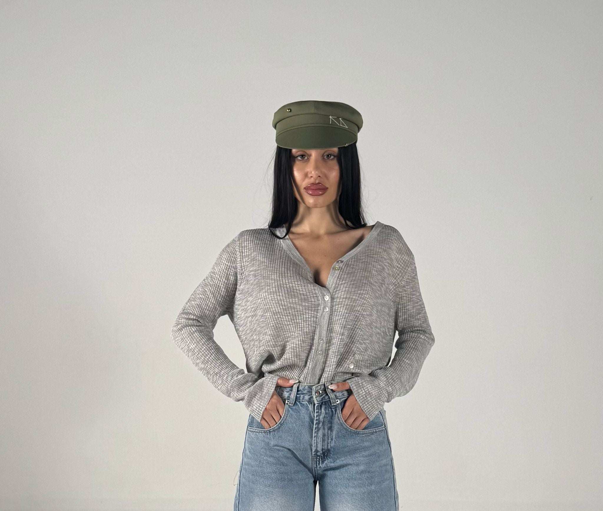Cardigan a costine grigio