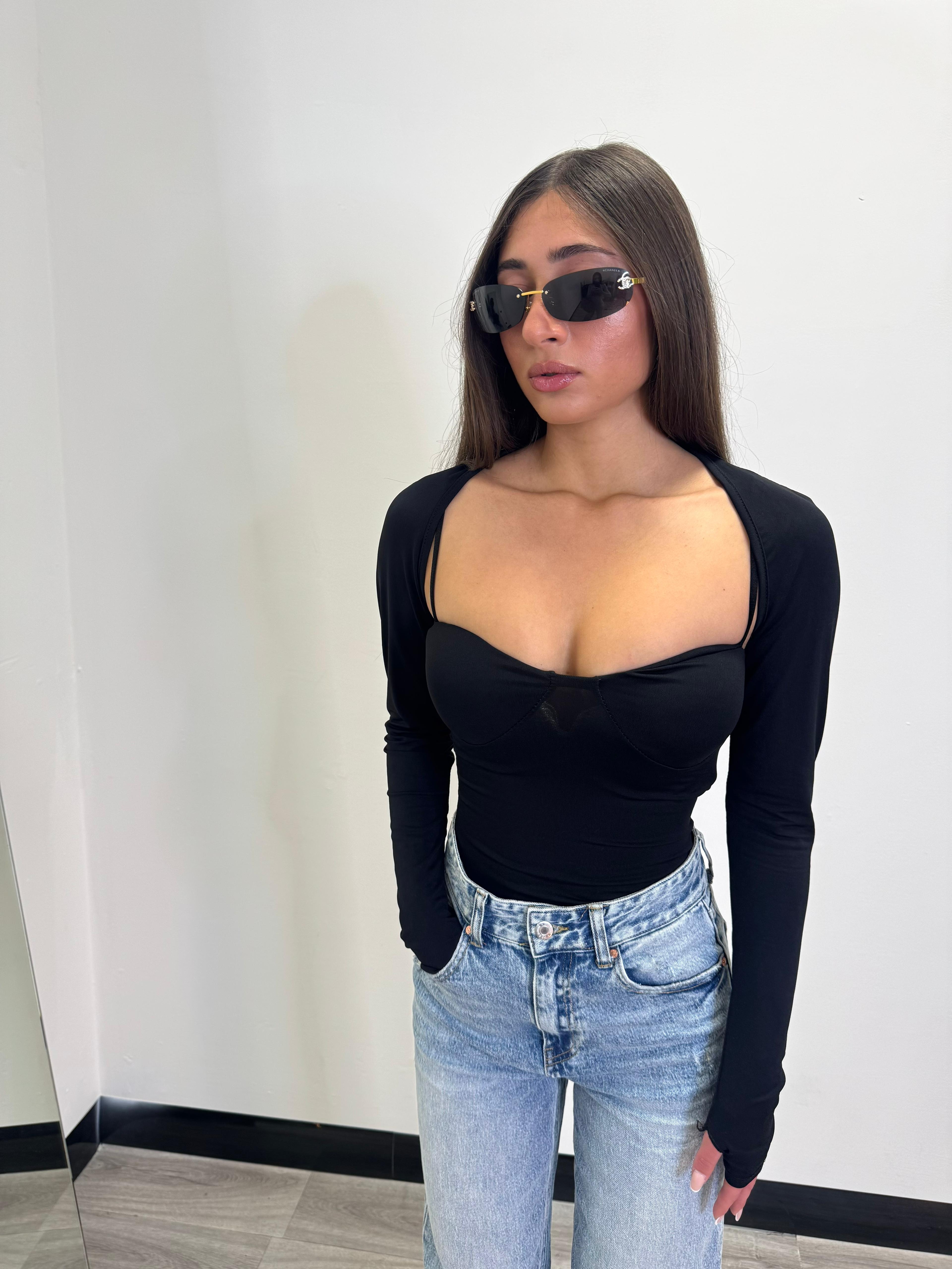 Body con coprispalle