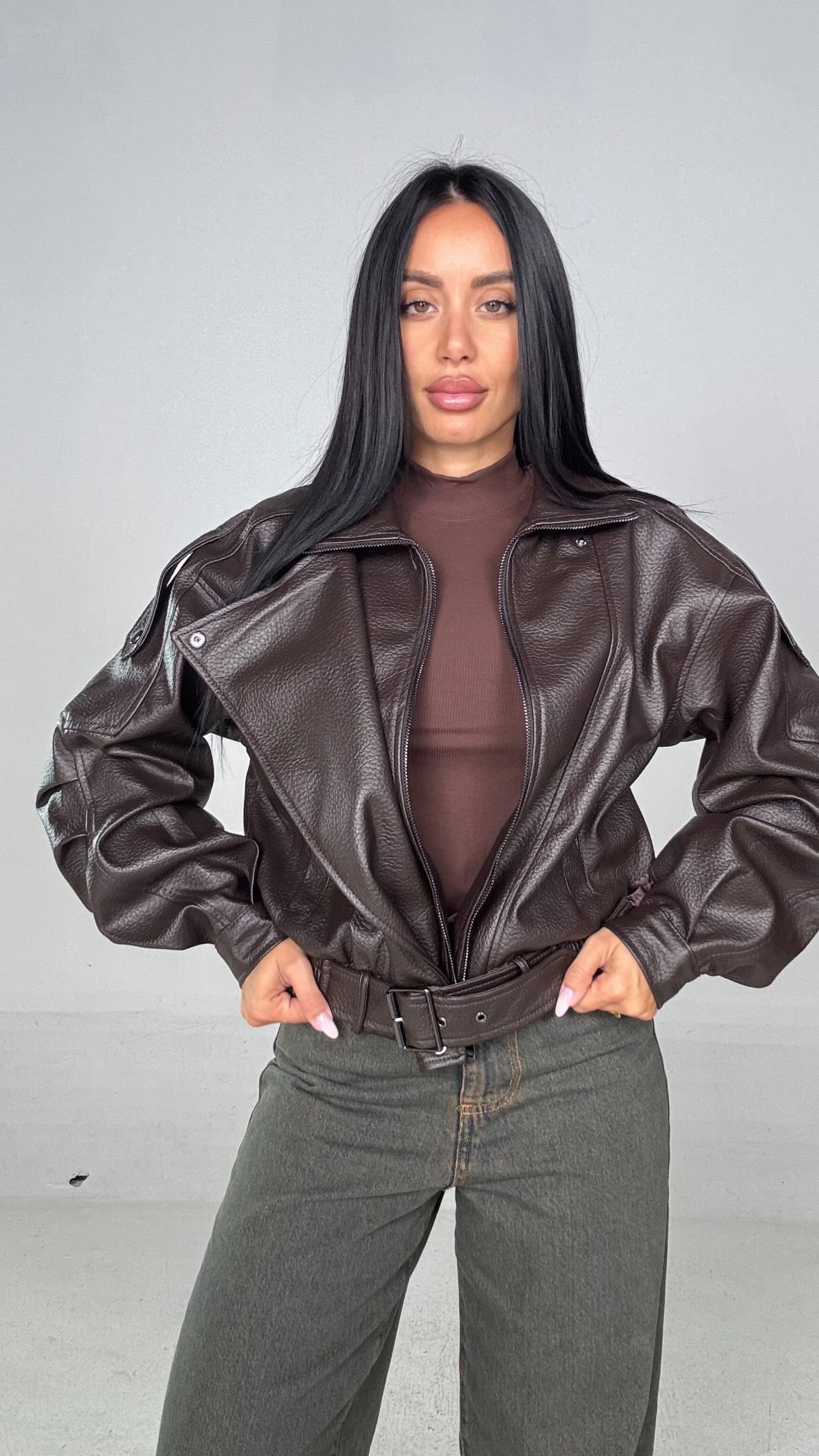 Bomber in ecopelle marrone
